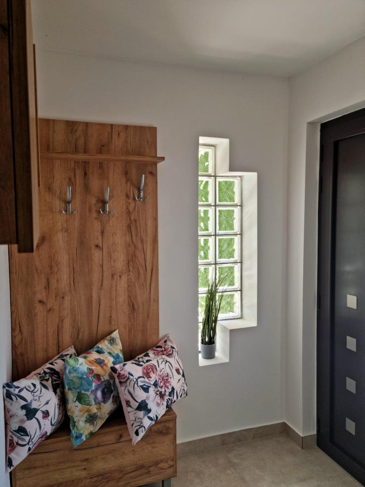 Apartmani Nika 1 Риека Экстерьер фото