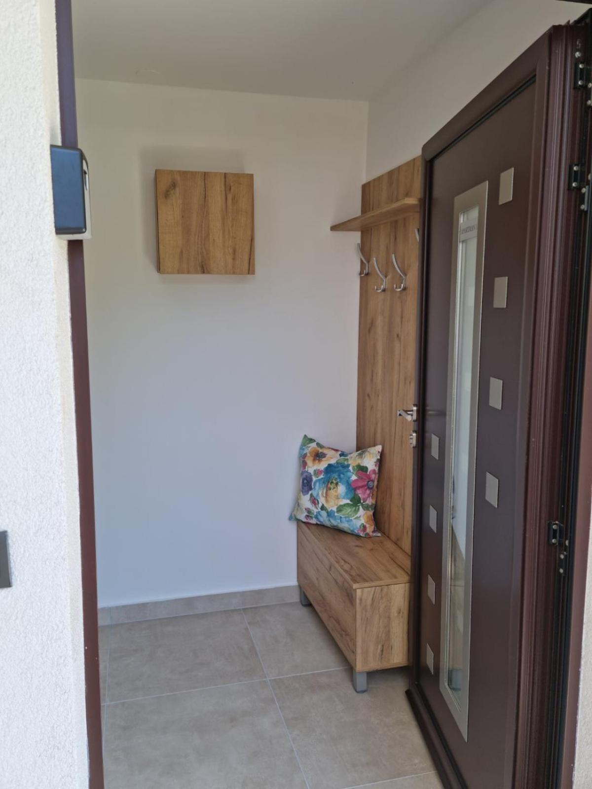 Apartmani Nika 1 Риека Экстерьер фото